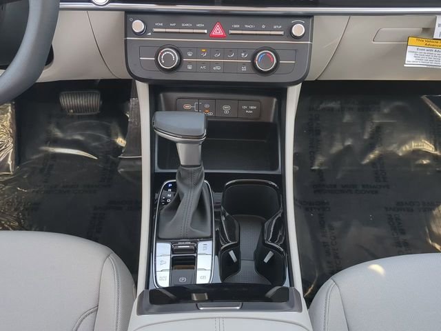 2025 Hyundai Tucson SE - Photo 36