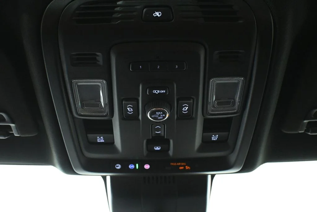 Used 2024 Black GMC Denali Ultimate image 21
