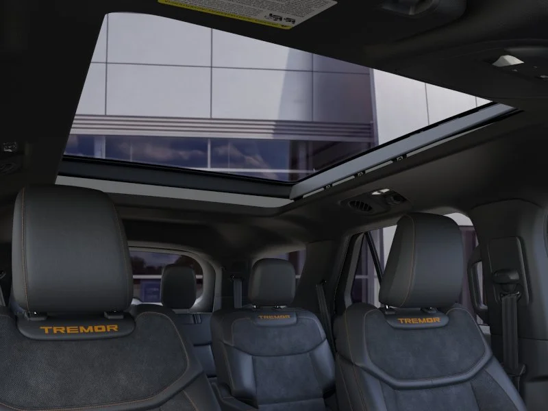 New 2026 Star White Metallic Tri-Coat Ford Tremor® image 22