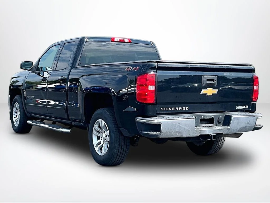 Used 2019 Black Chevrolet LT image 12