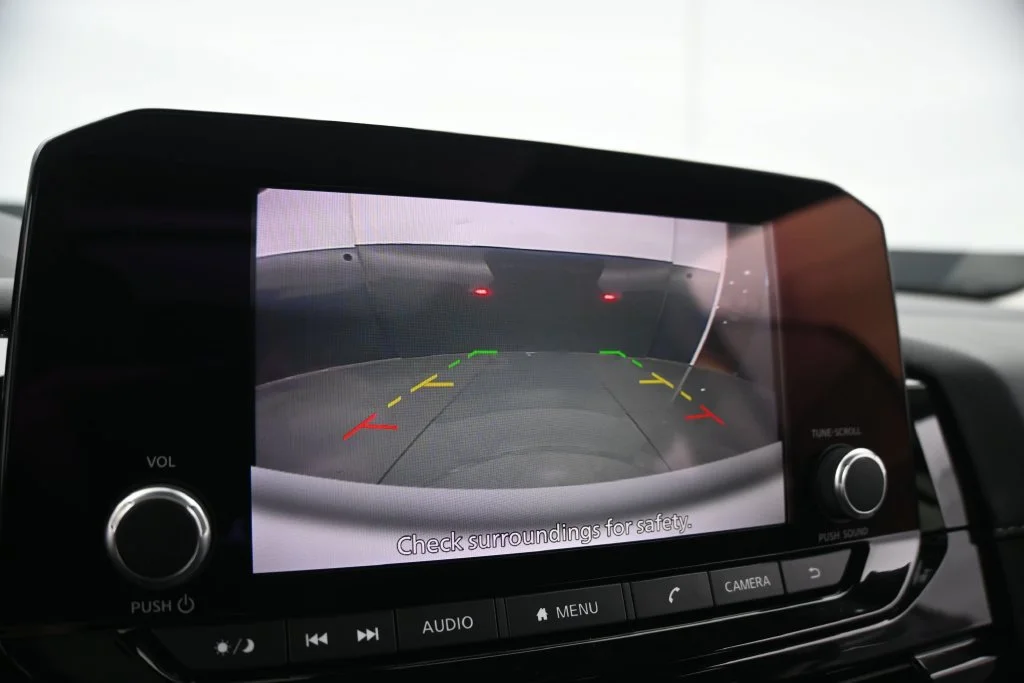 Used 2025 Super Black Nissan SV image 28