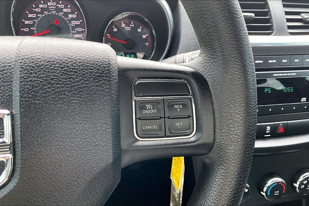 Used 2013 White Dodge SE image 19