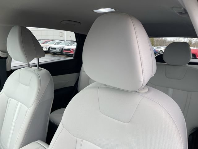 2025 HYUNDAI TUCSON - Image 18