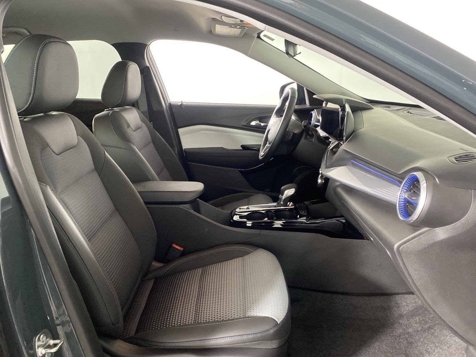 Used 2025 Cypress Chevrolet LT image 24