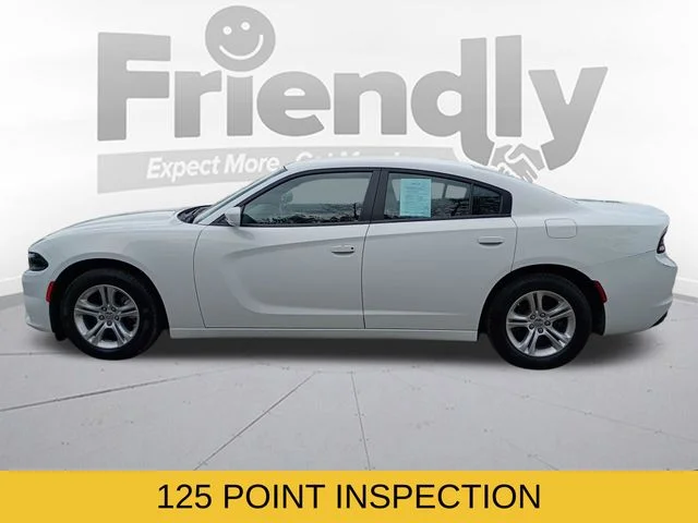 Used 2022 White Dodge SXT image 8