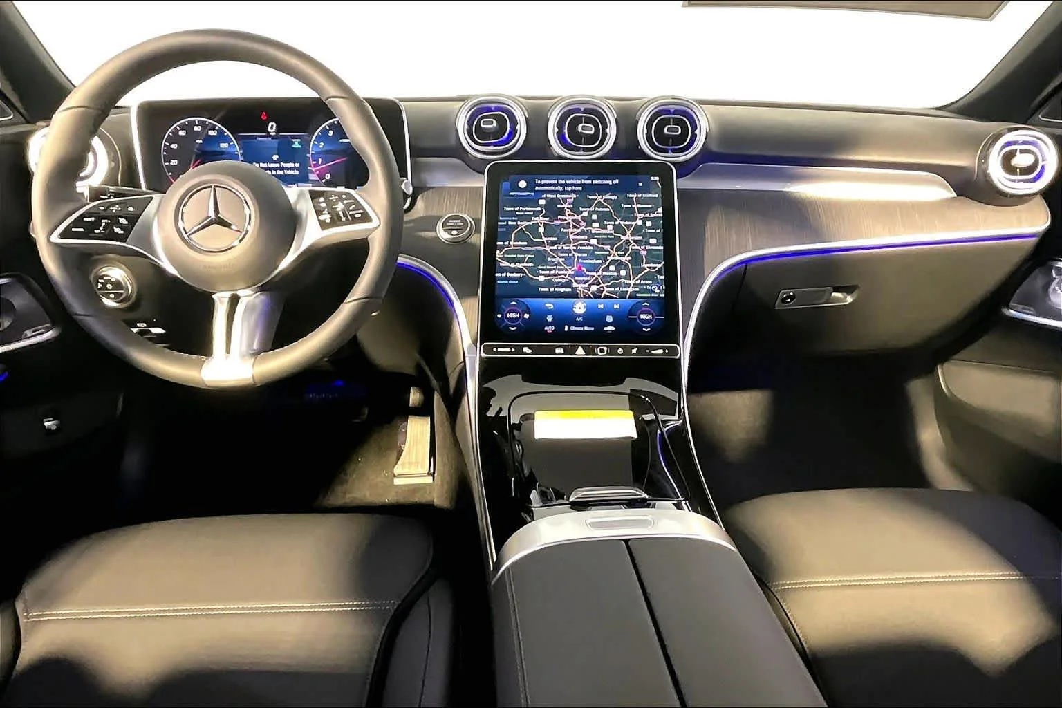 New 2026 Graphite Grey Metallic Mercedes-Benz C 300 image 7