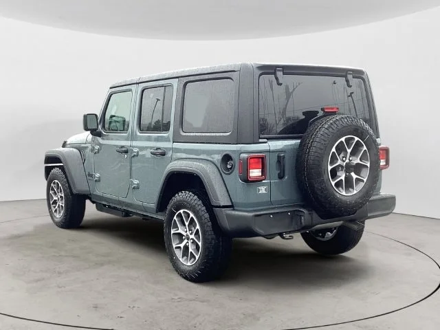 New 2026 Anvil Clearcoat Jeep 4-DOOR SPORT S image 3