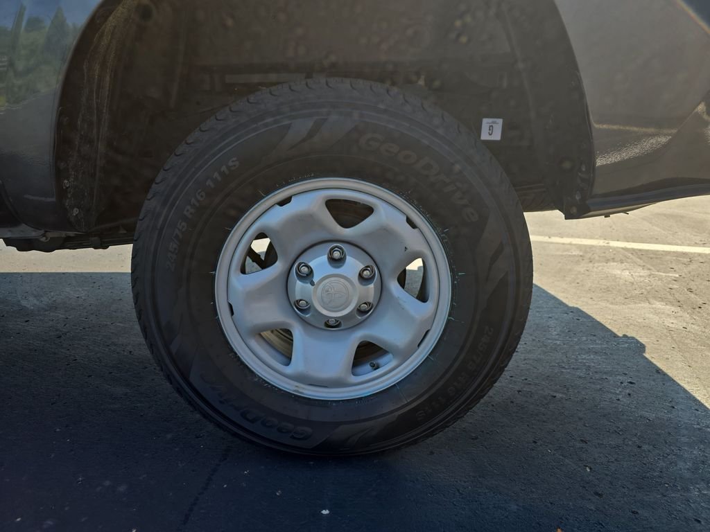 Used 2023 Gray Toyota SR image 34