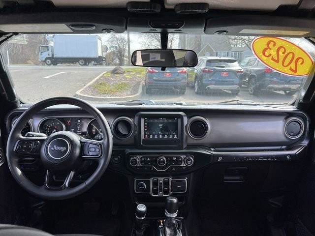 Used 2023 Black Jeep 4x4 image 20