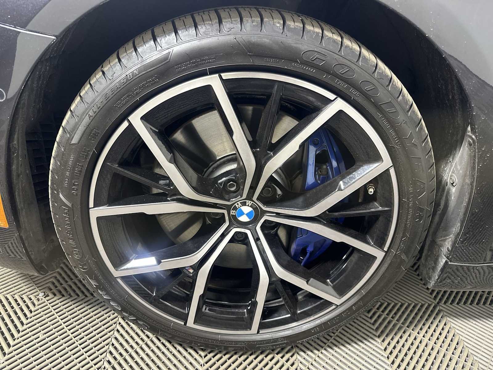 Certified Used 2023 Dark Graphite Metallic BMW 540i xDrive image 8