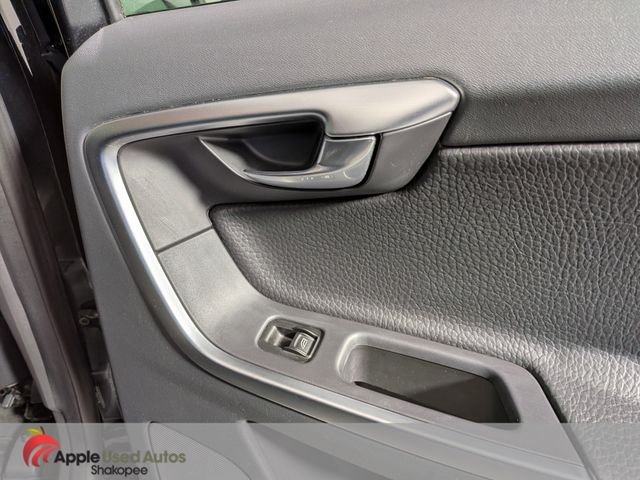 Used 2010 Gray Volvo 3.2 image 33