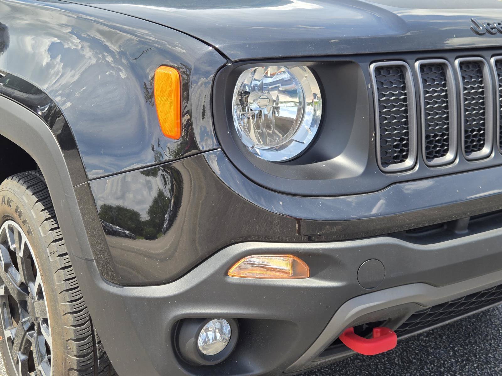 2023 Jeep Renegade Trailhawk - Photo 4