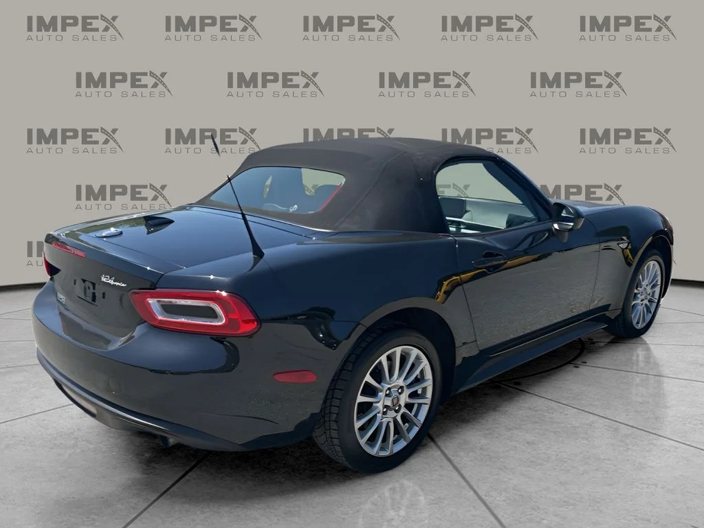 Used 2018 Black FIAT Classica image 6
