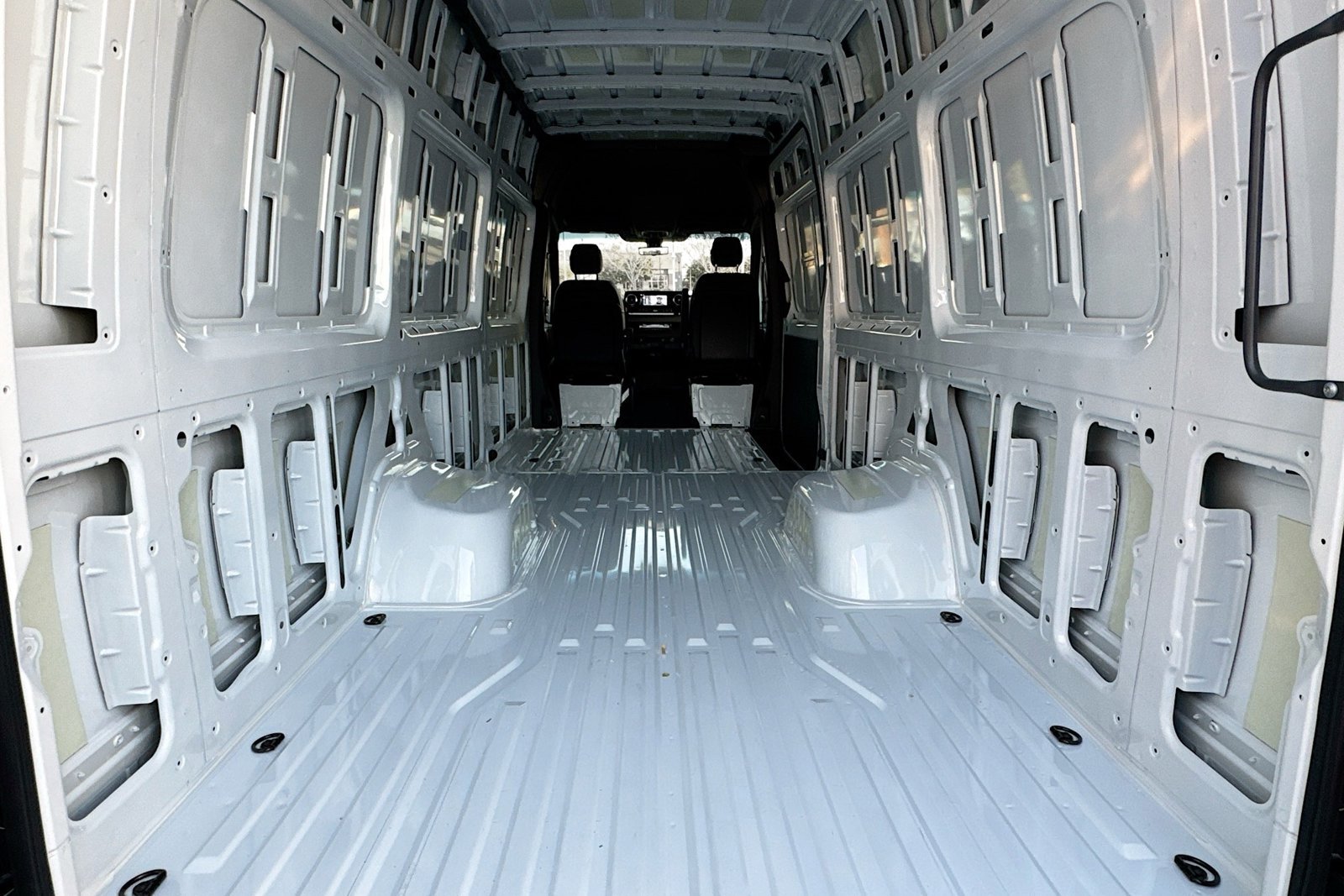 New 2026 Arctic White Mercedes-Benz  image 21