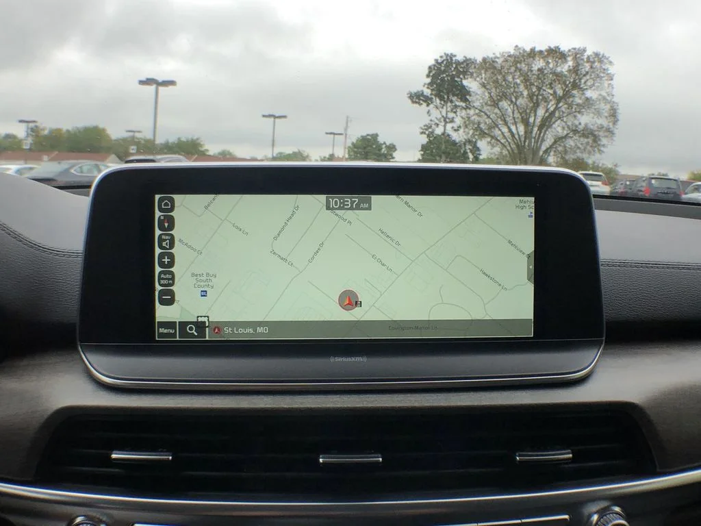 Used 2022 Black Kia EX image 39