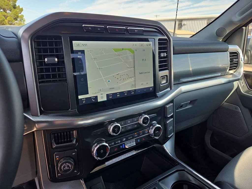 Used 2023 Silver Ford Lariat image 24
