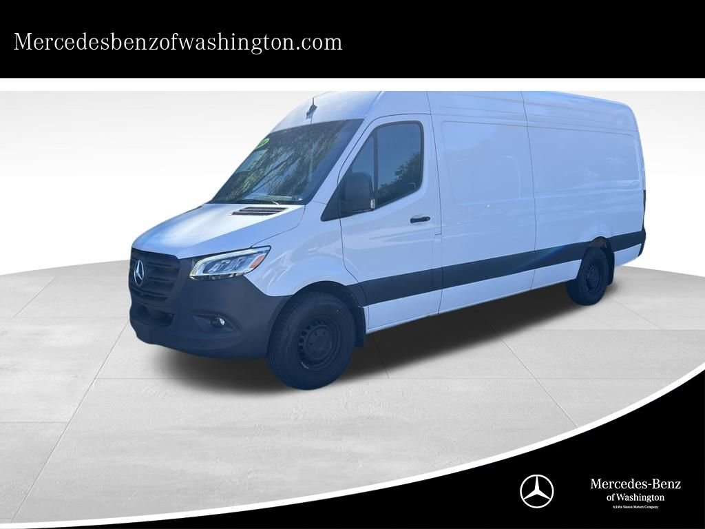 2024 Mercedes-Benz Sprinter 2500 170 WB HO High Roof's photo