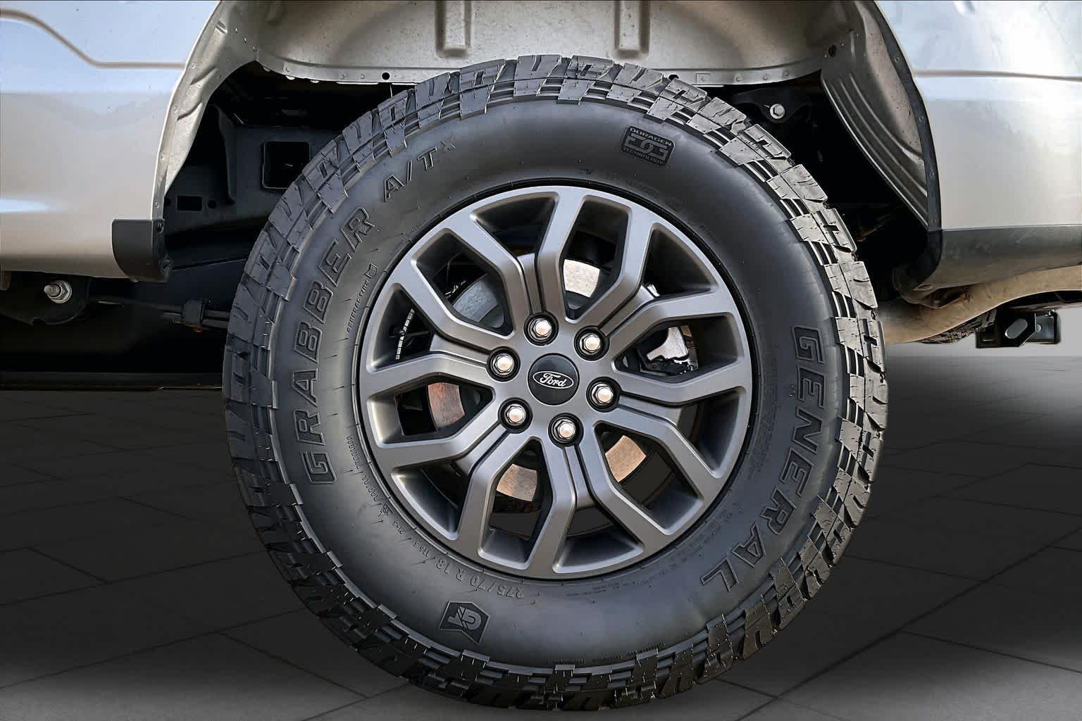 Used 2025 Iconic Silver Metallic Ford Tremor image 21