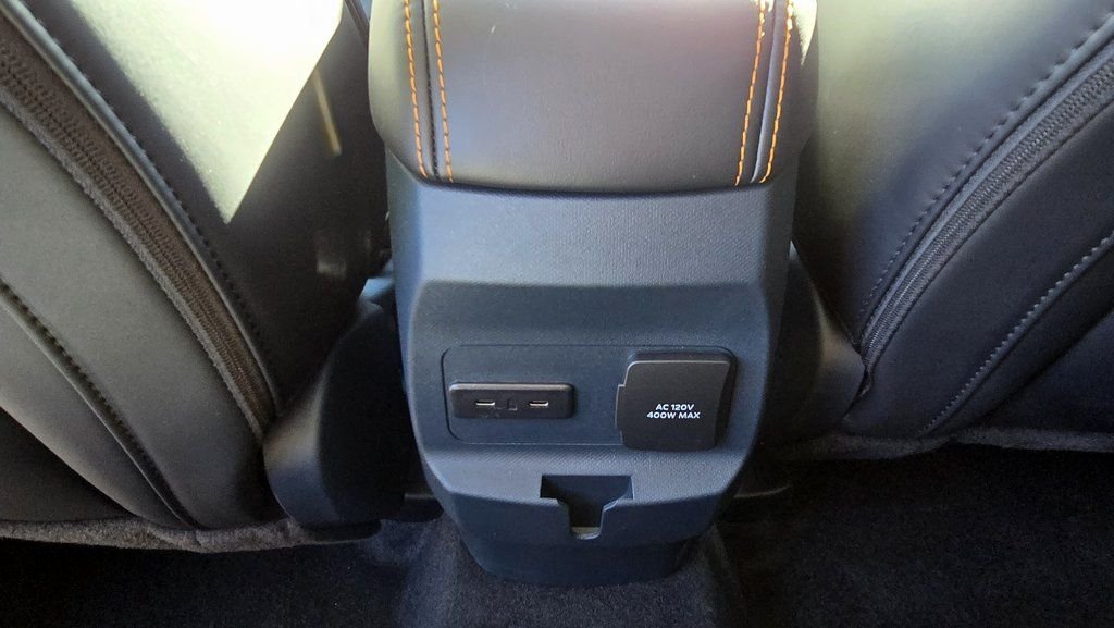 New 2025 White Ford Tremor image 32