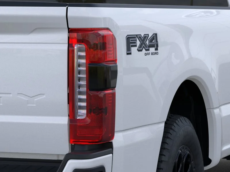 New 2026 Star White Metallic Tri-Coat Ford F-250® Lariat® image 58