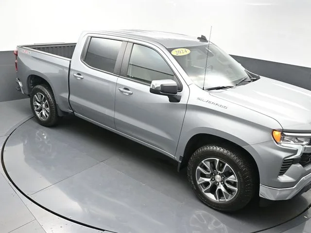 Used 2024 Gray Chevrolet LT image 45