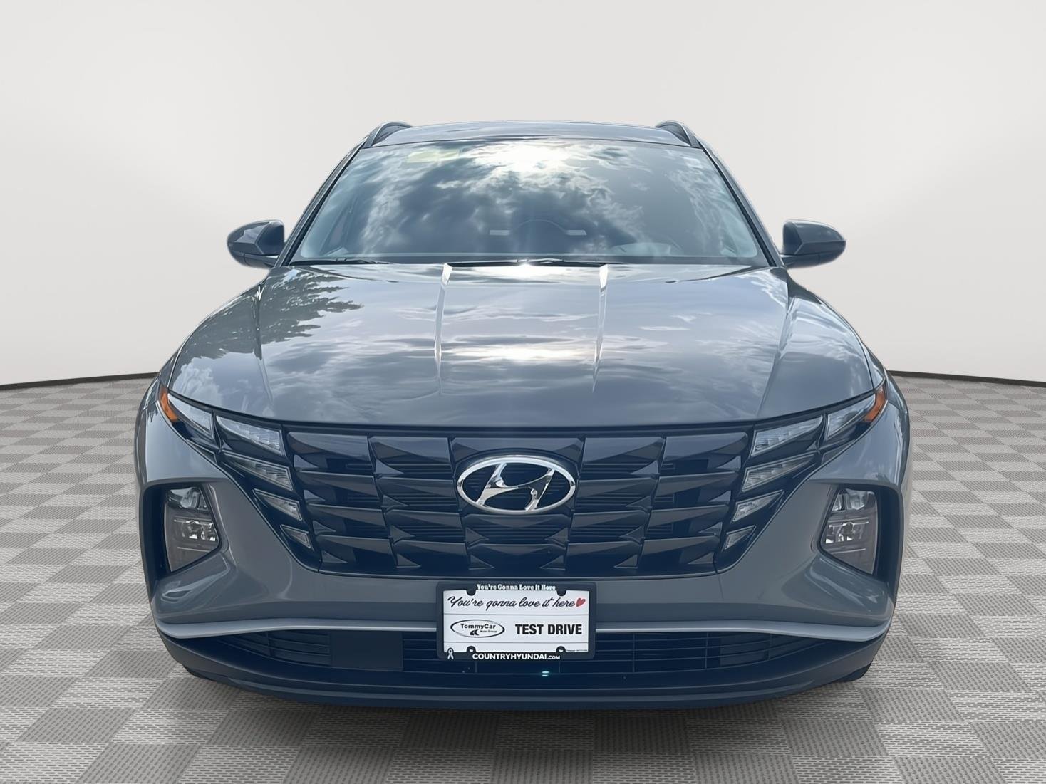 Used 2024 Hampton Gray Hyundai SEL image 3
