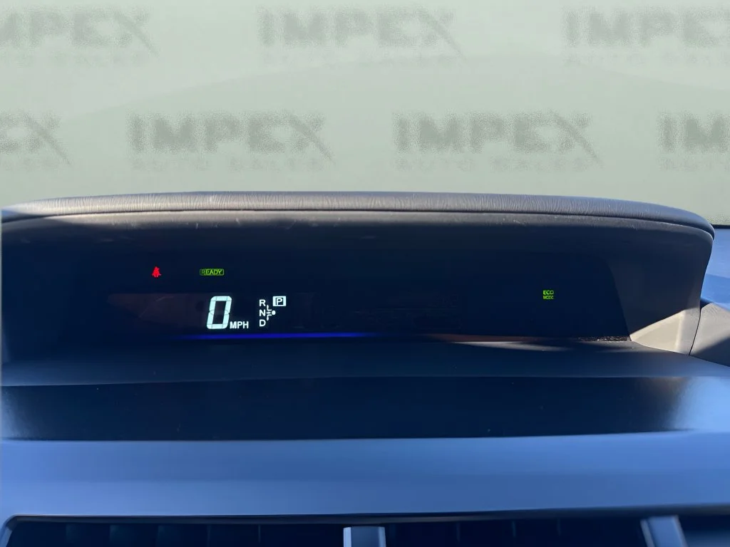 Used 2013 Blue Toyota Two image 20