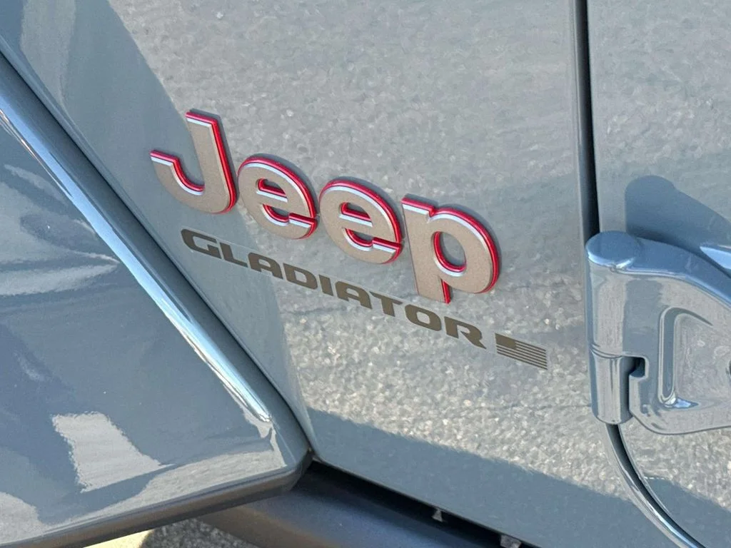 New 2026 Gray Jeep Rubicon X image 6