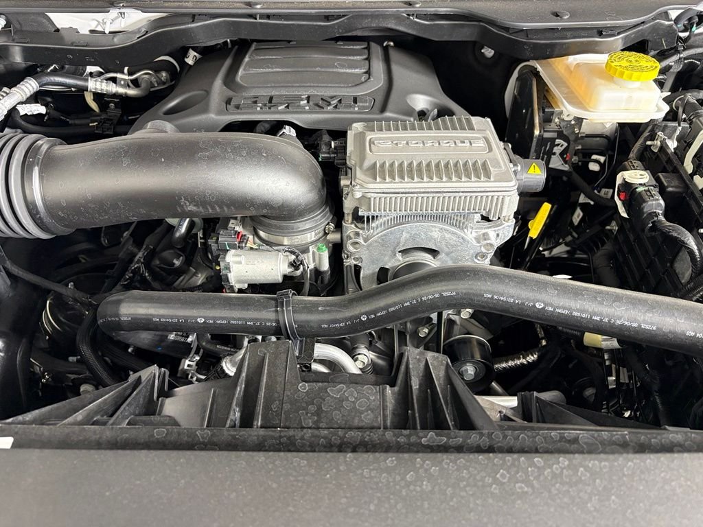 New 2026 Bright White Clearcoat RAM Express image 40