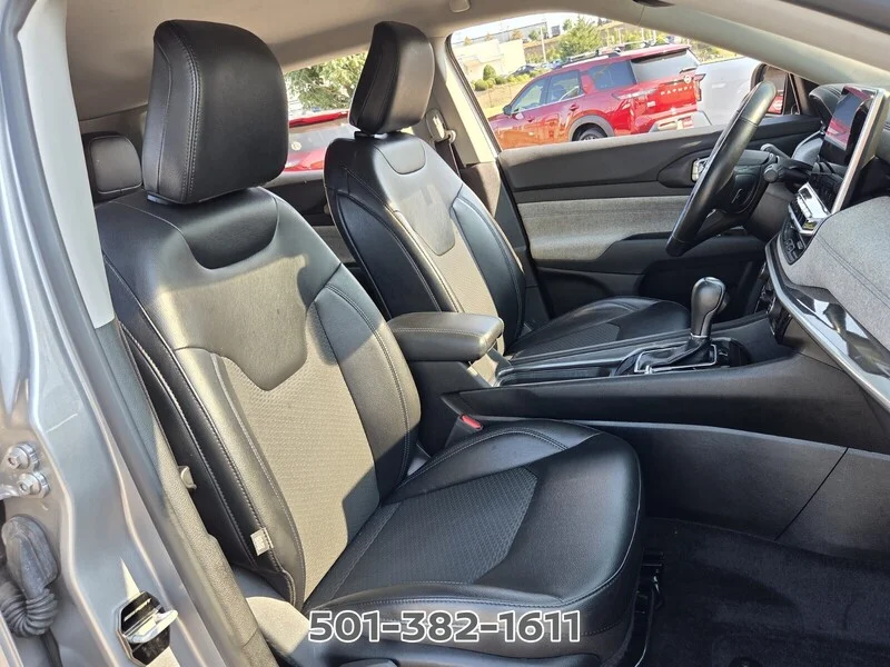 Used 2022 Billet Silver Metallic JEEP LATITUDE 4X4 image 17