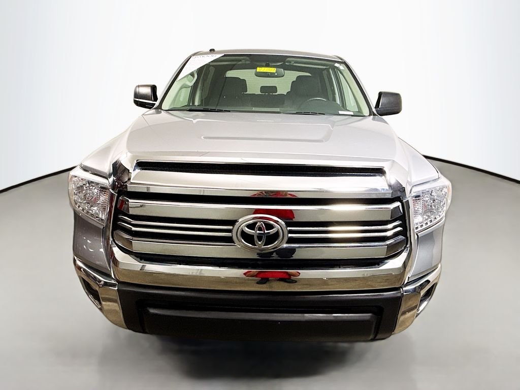 Used 2017 Silver Sky Metallic Toyota SR5 image 2