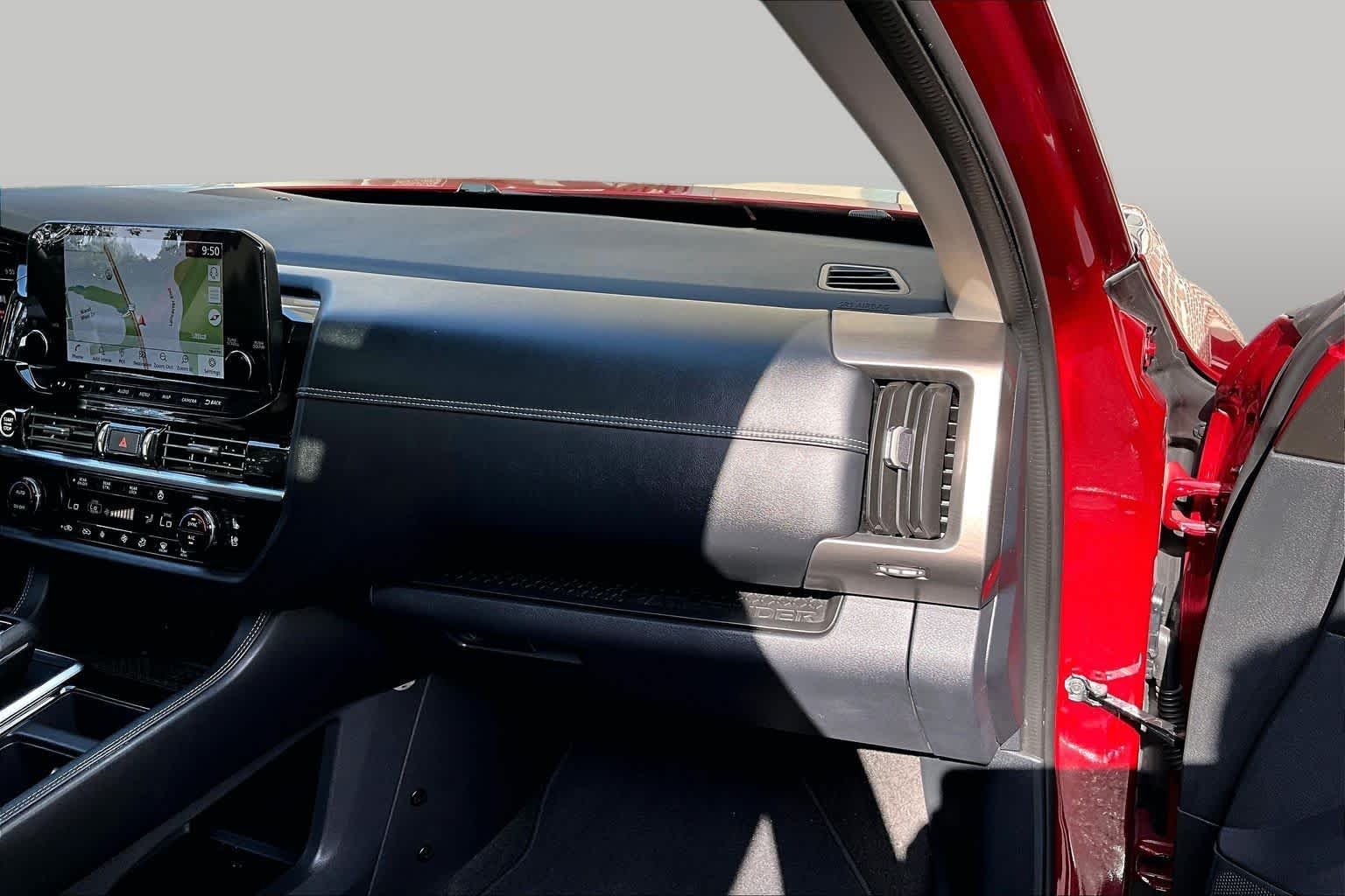 2023 Nissan Pathfinder Platinum - Photo 38