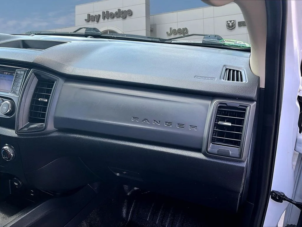 Used 2022 White Ford XL image 29