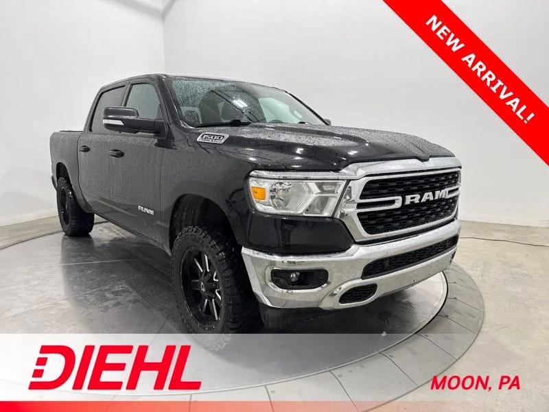 2022 RAM 1500 Big Horn/Lone Star 4x4 Crew Cab 5'7's photo