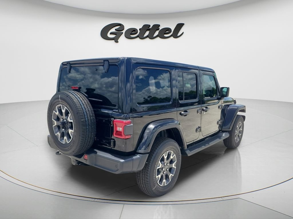 New 2026 Black Clear-Coat Exterior Paint Jeep Sahara image 5