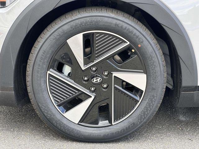 New 2026 Gray Hyundai SE image 12