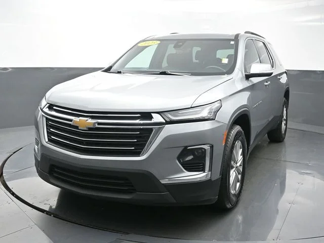 2023 Chevrolet Traverse LT