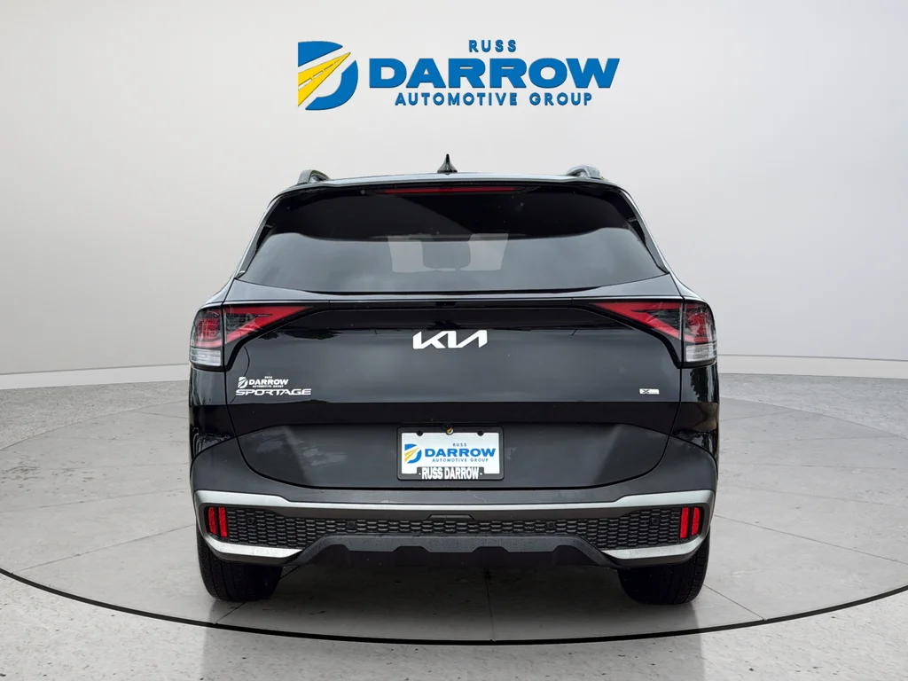 Used 2023 Black Kia X-Line image 4