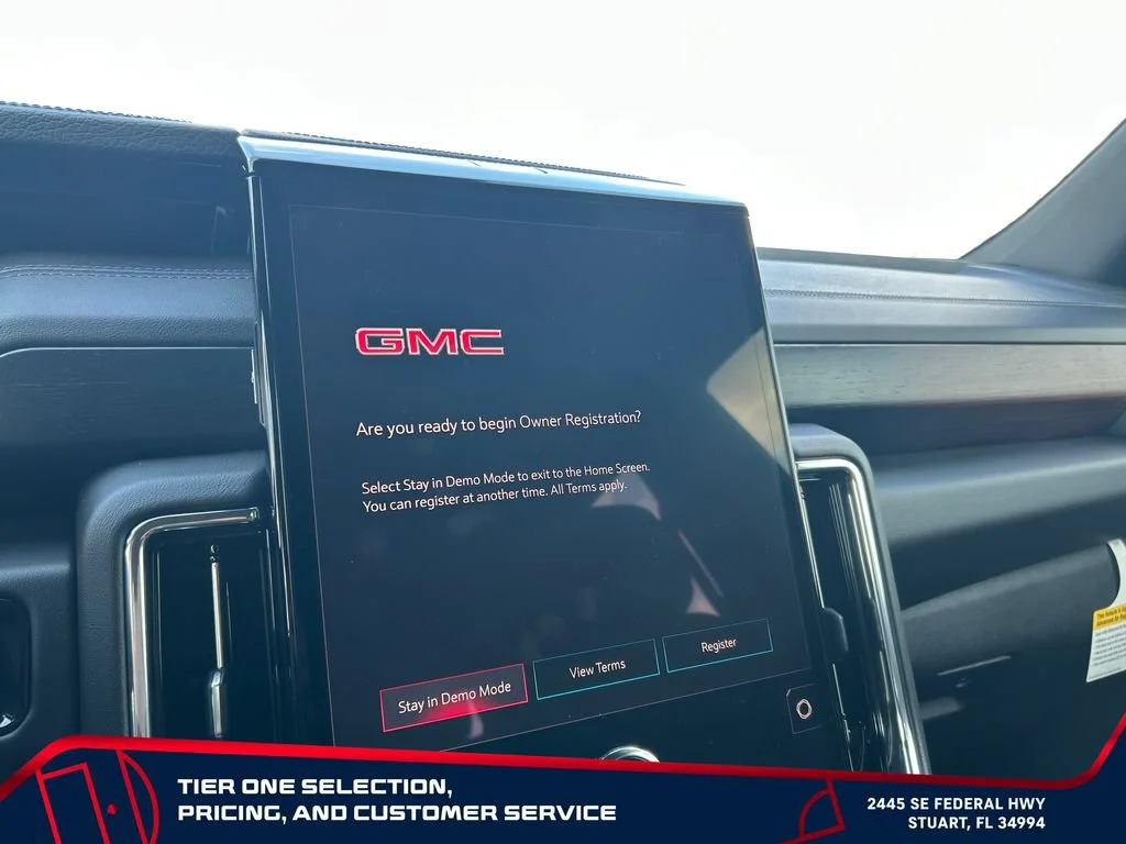 2026 GMC Yukon Denali - Photo 30