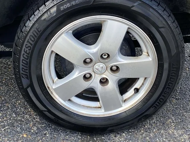 Used 2007 Blue Dodge SXT image 8