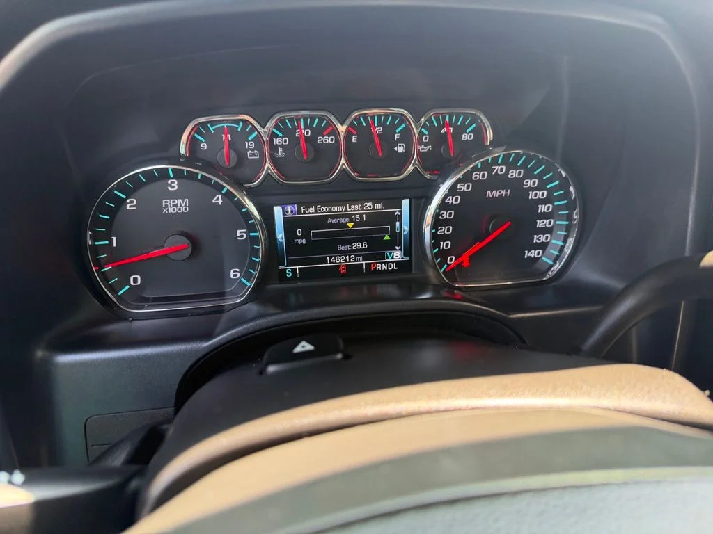 Used 2018 White Chevrolet LT image 13