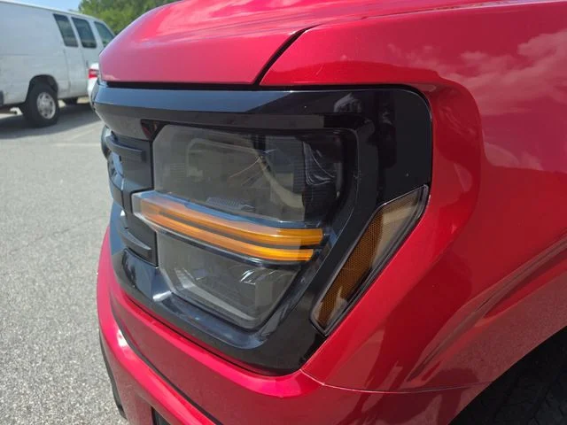 Used 2024 Red Ford XLT image 32