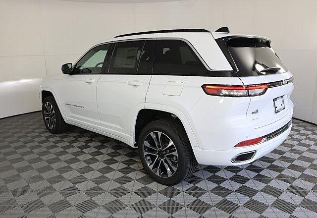 2025 Jeep Grand Cherokee Overland - Photo 6