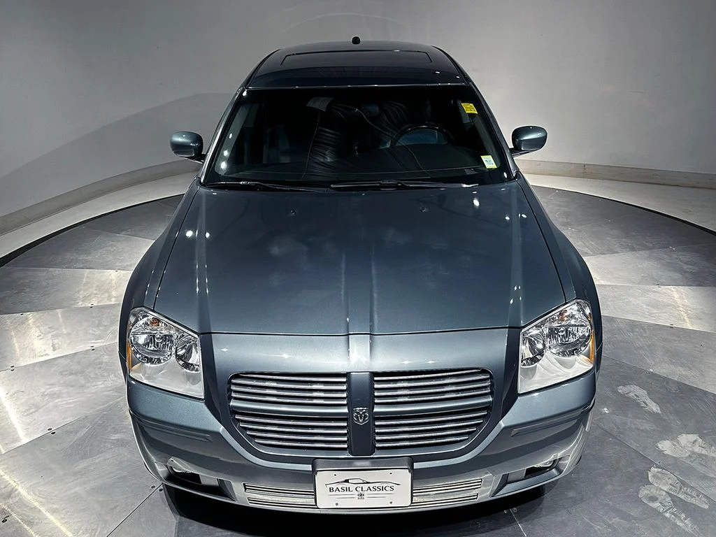 Used 2005 Green Dodge R/T image 23