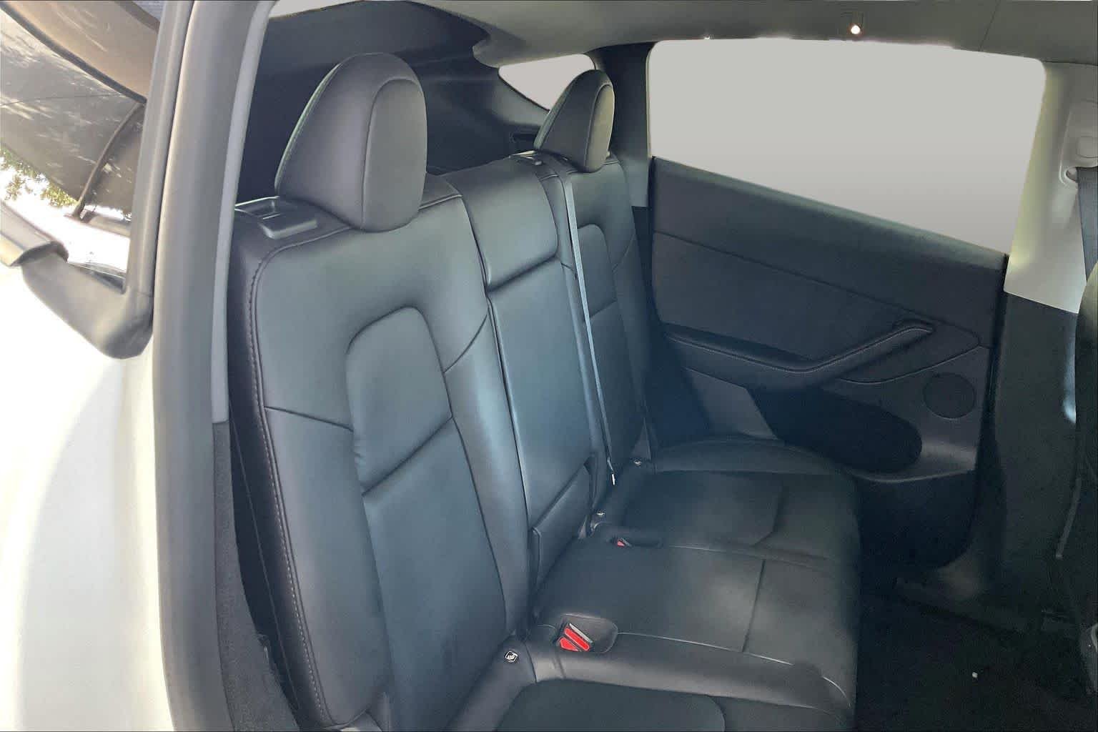 Used 2023 Pearl White Multi-Coat Tesla  image 19