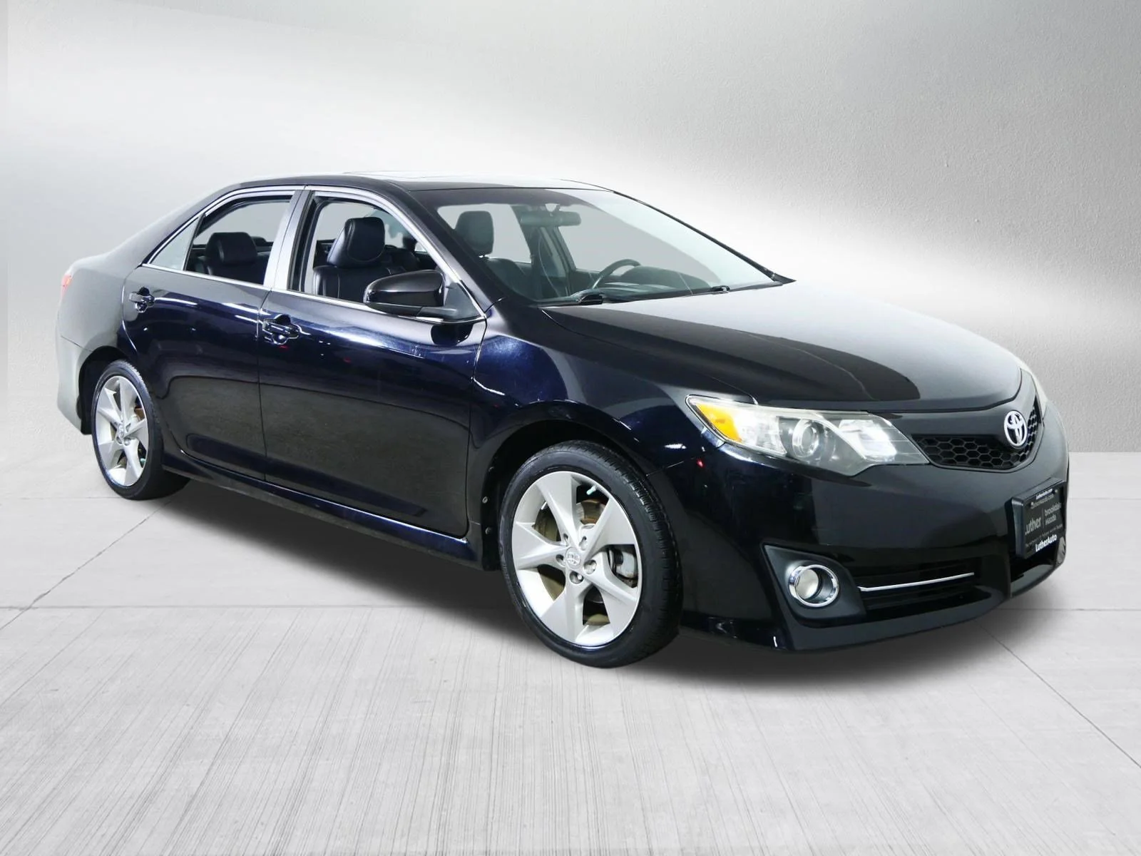 2012 Toyota Camry 2.5 Auto LE's photo