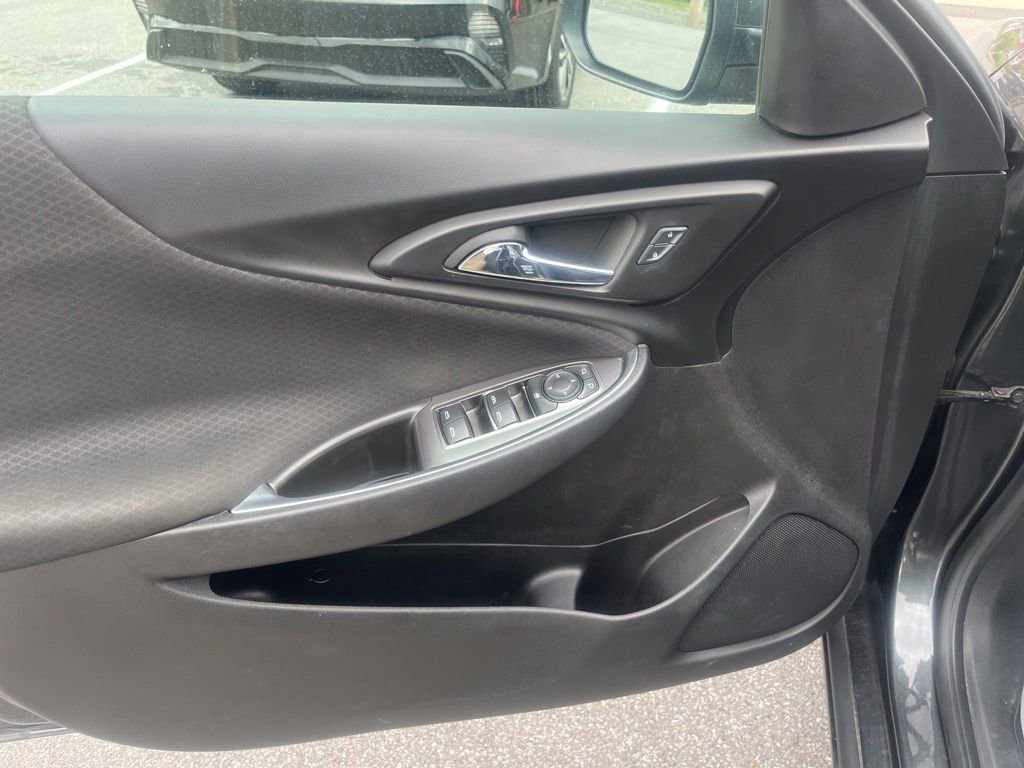 Used 2016 NIGHTFALL GRAY METALLIC Chevrolet LT image 18