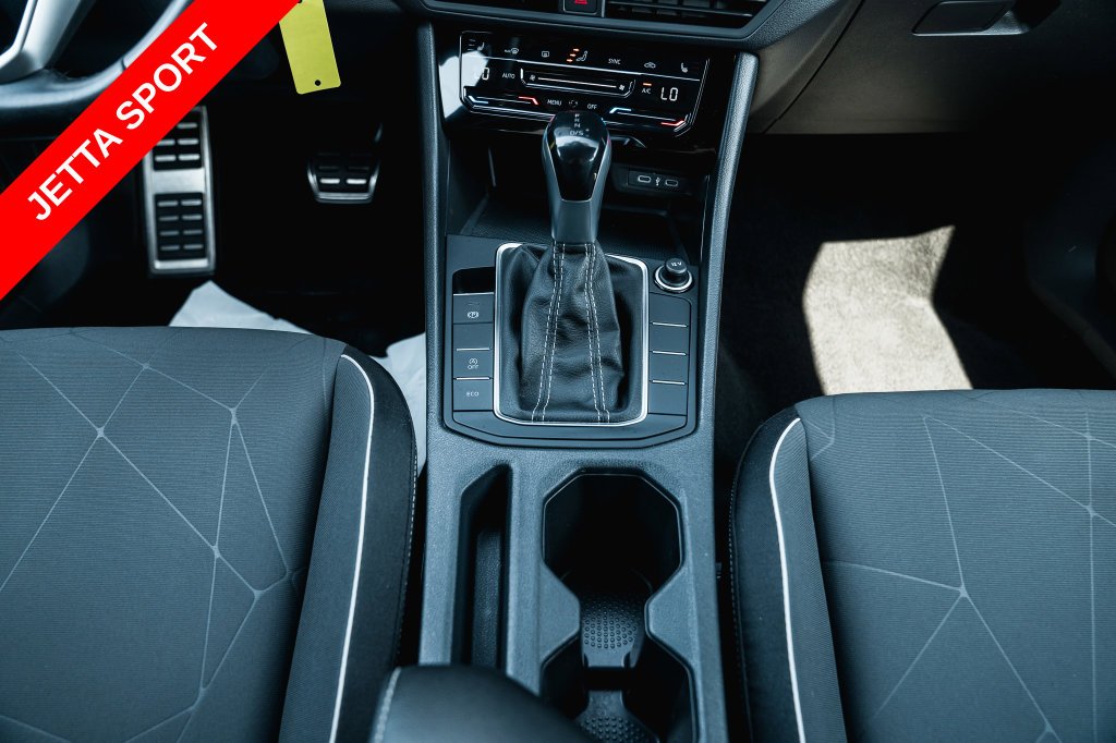 Used 2025 Platinum Gray Metallic Volkswagen 1.5T Sport image 21
