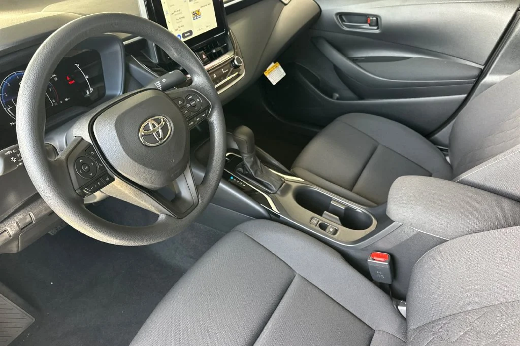 New 2027 Ice Cap Toyota  LE image 10