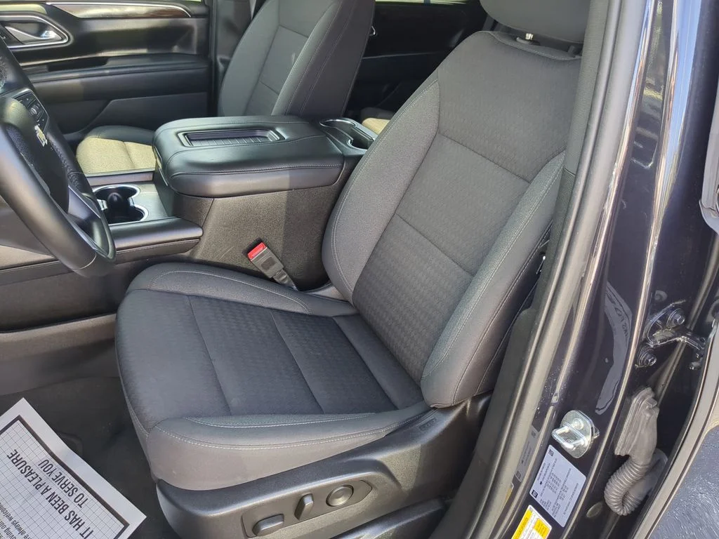 Used 2023 Gray Chevrolet LS image 18